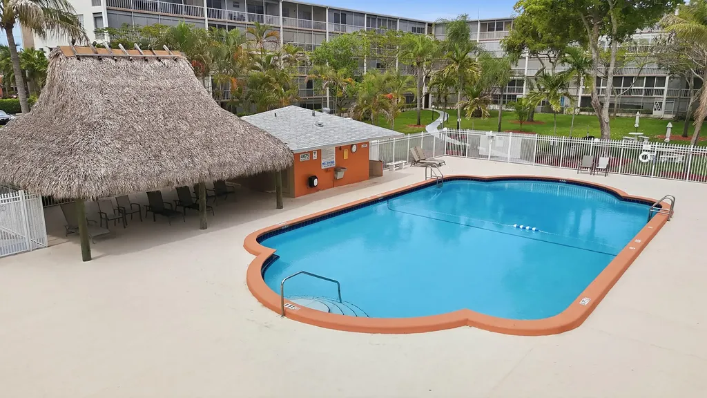 4700 Washington Street Hollywood FL 33021