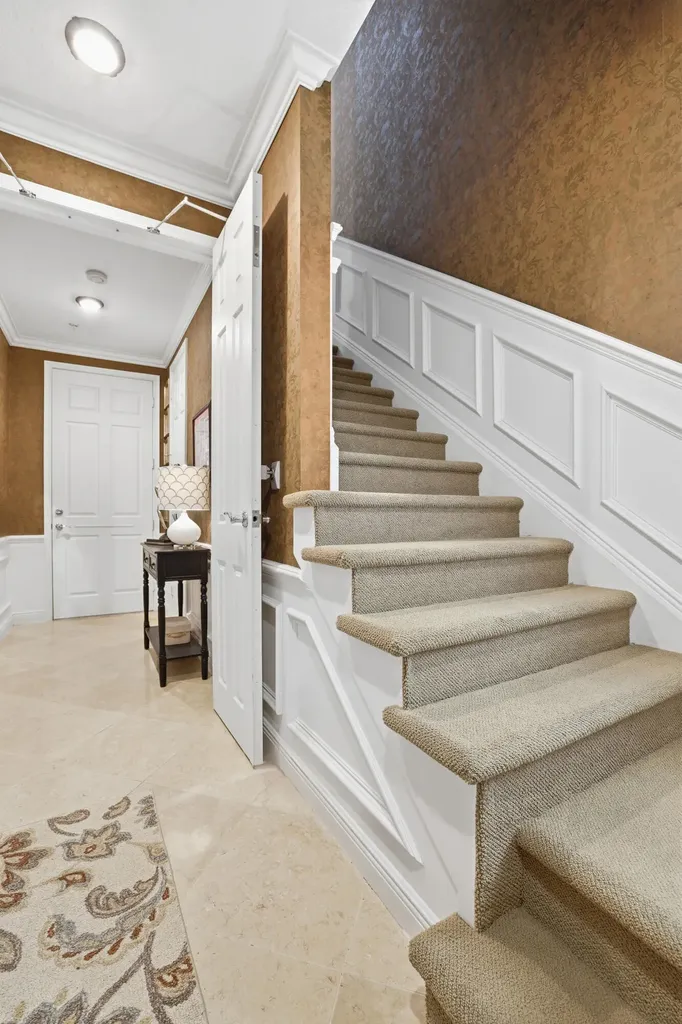 135 W Indian Crossing Circle Jupiter FL 33458