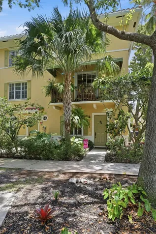 135 W Indian Crossing Circle Jupiter FL 33458
