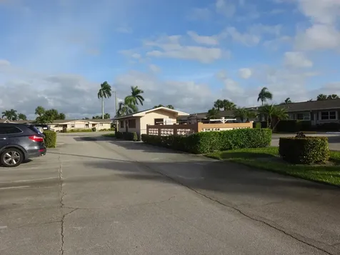 2763 W Dudley Drive Drive W West Palm Beach FL 33415
