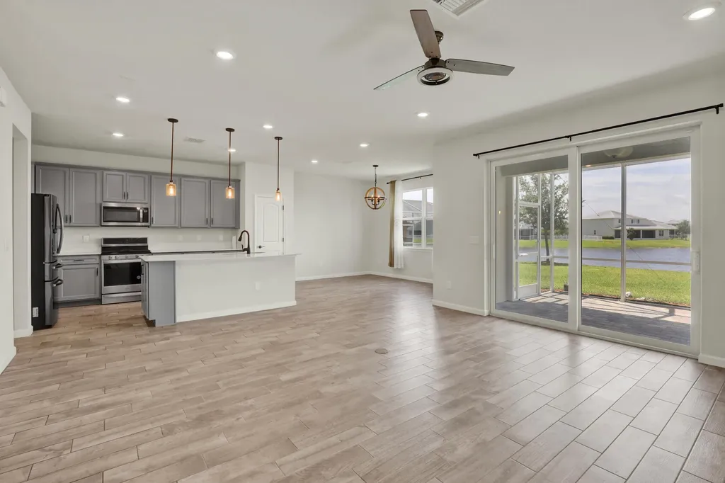 10484 SW Captiva Drive Port St Lucie FL 34987