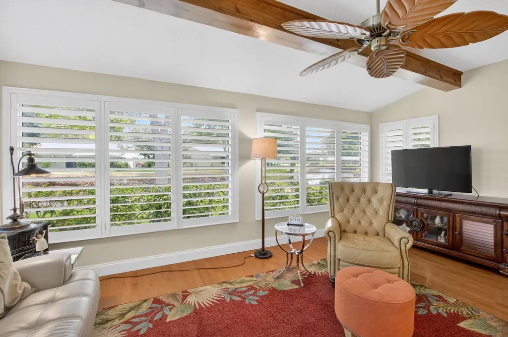22340 Greentree Circle Boca Raton FL 33433