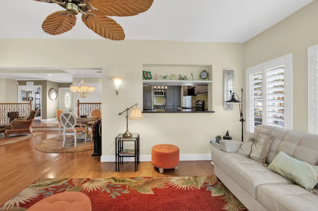 22340 Greentree Circle Boca Raton FL 33433
