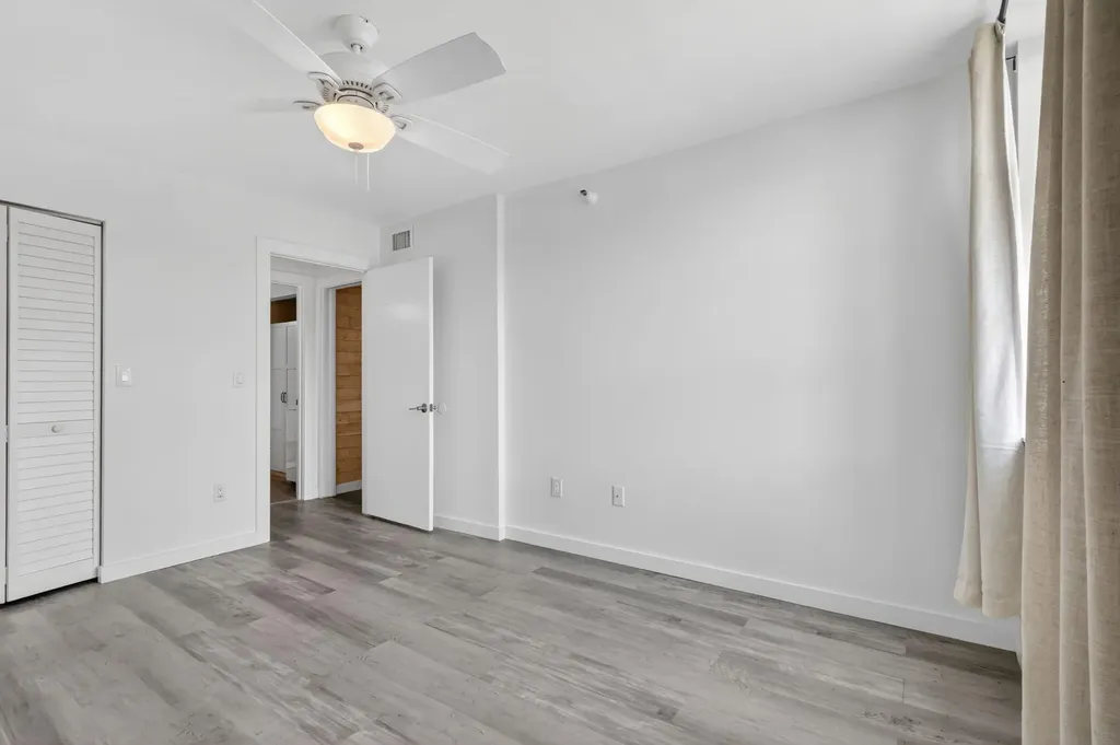 103 Yacht Club Way Hypoluxo FL 33462