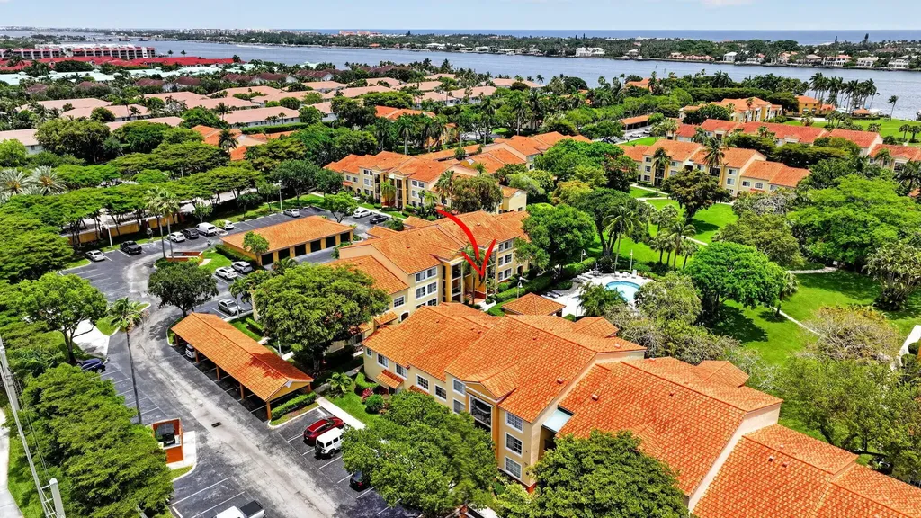 103 Yacht Club Way Hypoluxo FL 33462