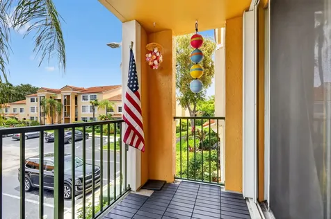 103 Yacht Club Way Hypoluxo FL 33462