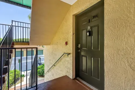 103 Yacht Club Way Hypoluxo FL 33462