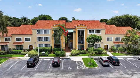103 Yacht Club Way Hypoluxo FL 33462