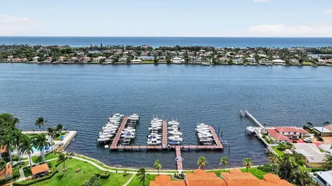 103 Yacht Club Way Hypoluxo FL 33462