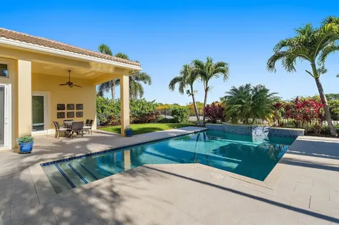 1715 W Hemingway Drive Juno Beach FL 33408