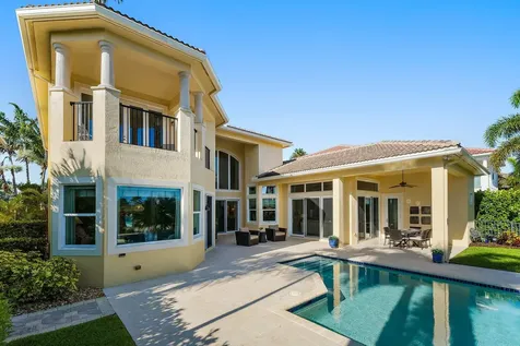 1715 W Hemingway Drive Juno Beach FL 33408