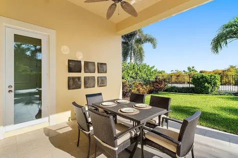 1715 W Hemingway Drive Juno Beach FL 33408