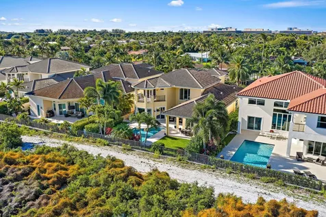 1715 W Hemingway Drive Juno Beach FL 33408