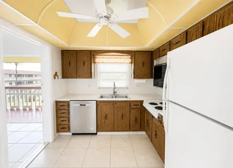 5300 Washington Street Hollywood FL 33021