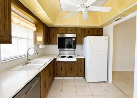 5300 Washington Street Hollywood FL 33021