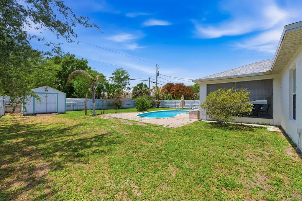 1838 SE Genaro Terrace Port St Lucie FL 34952