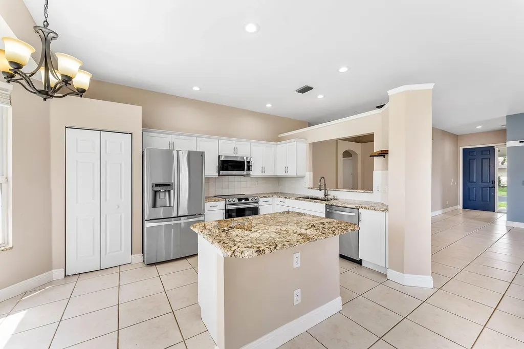 4144 Manor Forest Trail Boynton Beach FL 33436
