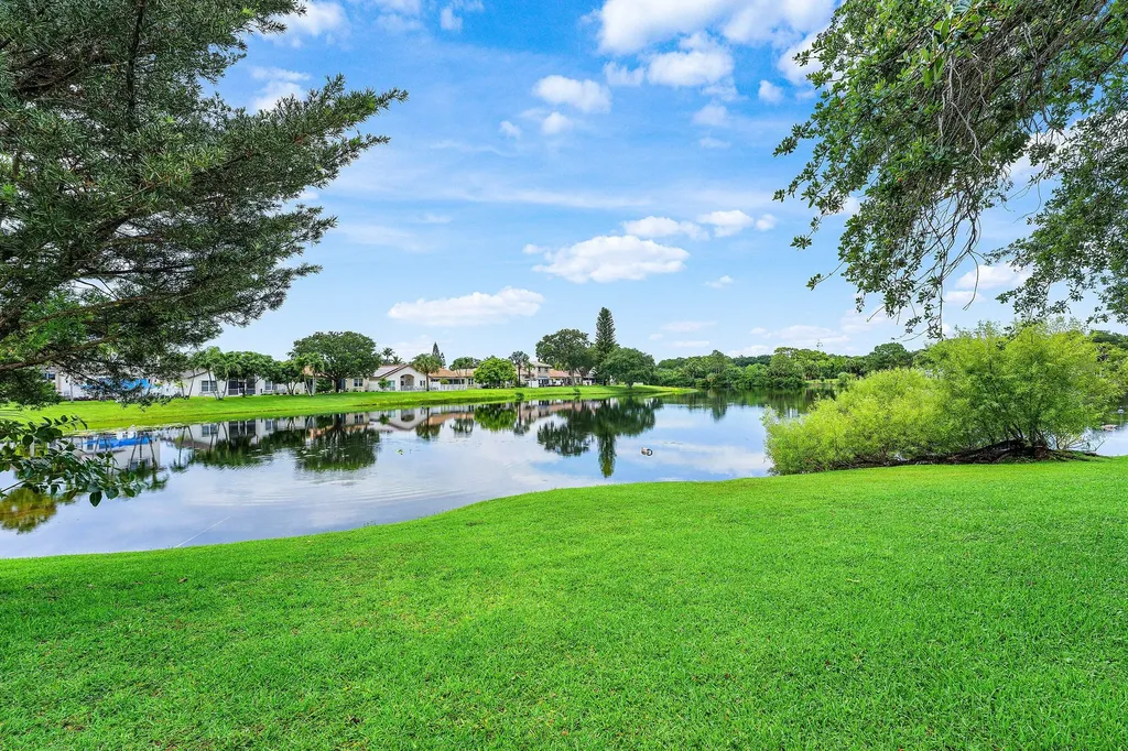 4144 Manor Forest Trail Boynton Beach FL 33436