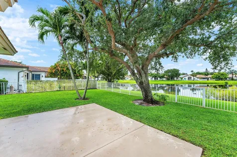 4144 Manor Forest Trail Boynton Beach FL 33436