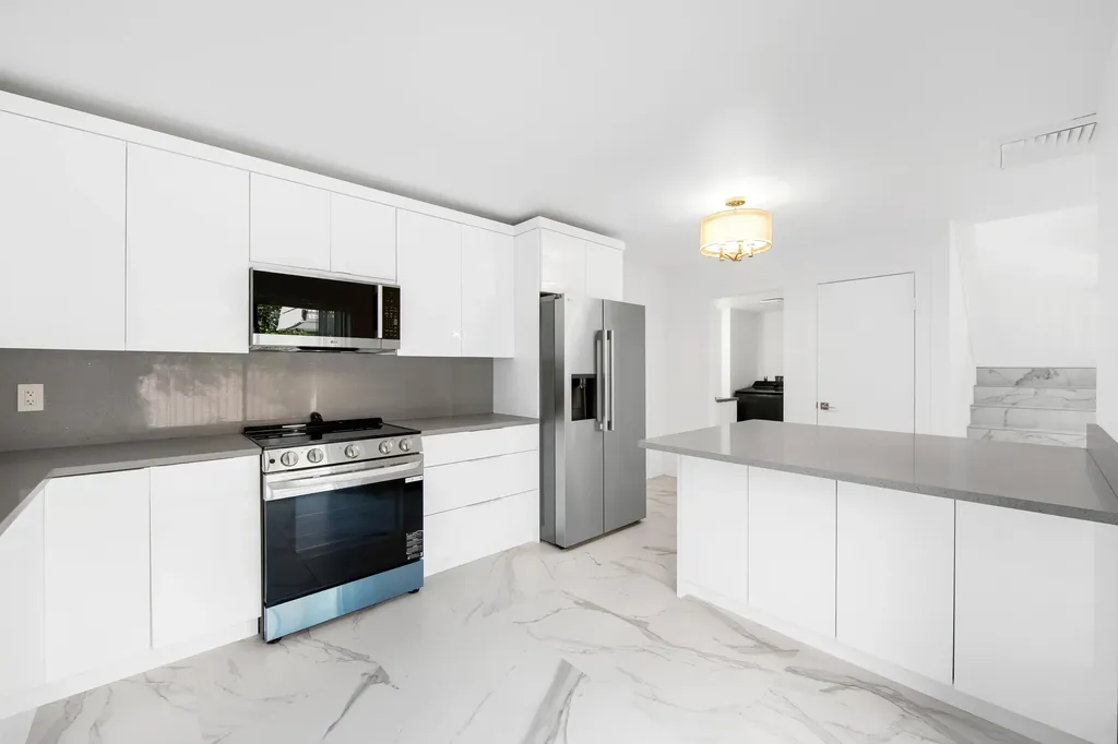 2962 SW 12th Street Deerfield Beach FL 33442