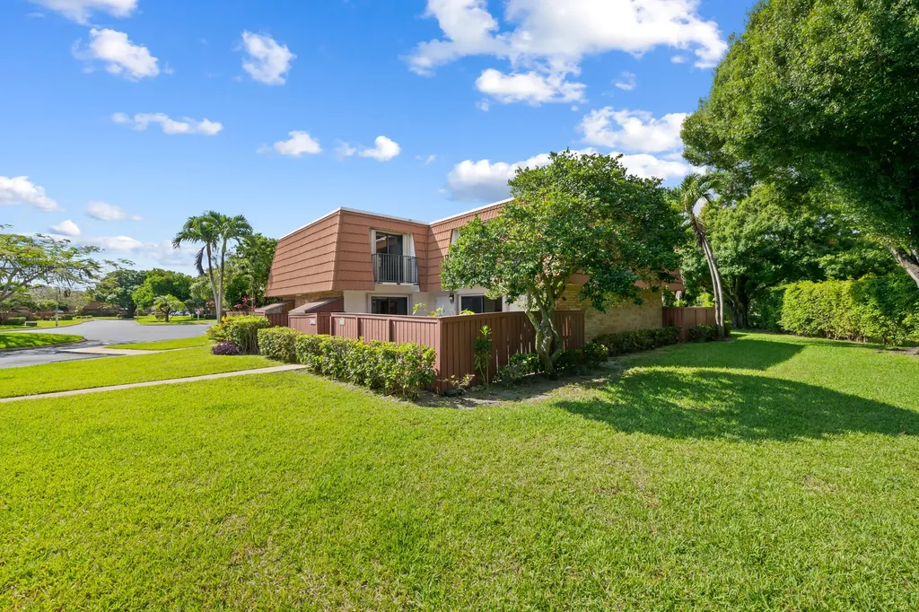 2962 SW 12th Street Deerfield Beach FL 33442