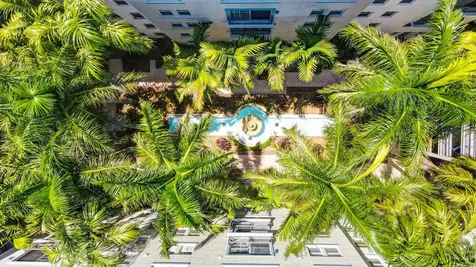 533 NE 3rd Avenue Fort Lauderdale FL 33301
