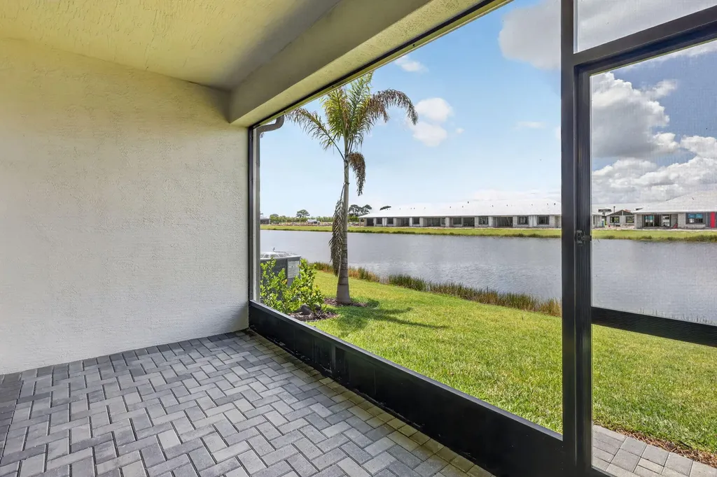 13570 SW Starkissed Lane Port St Lucie FL 34987