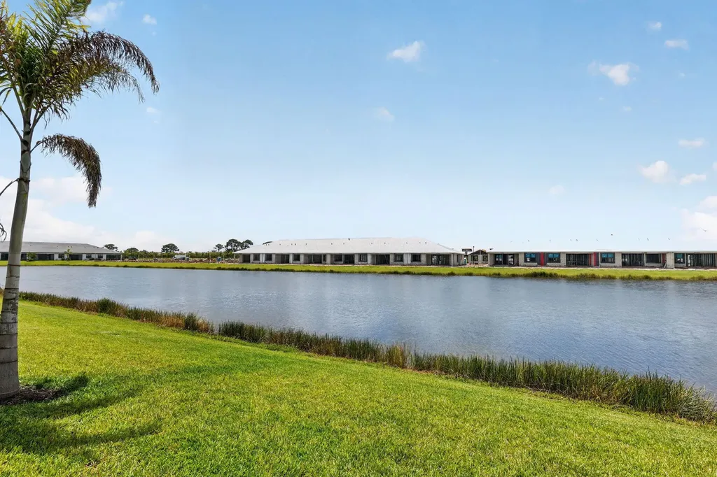 13570 SW Starkissed Lane Port St Lucie FL 34987