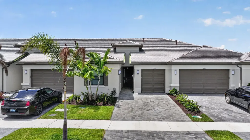 13570 SW Starkissed Lane Port St Lucie FL 34987