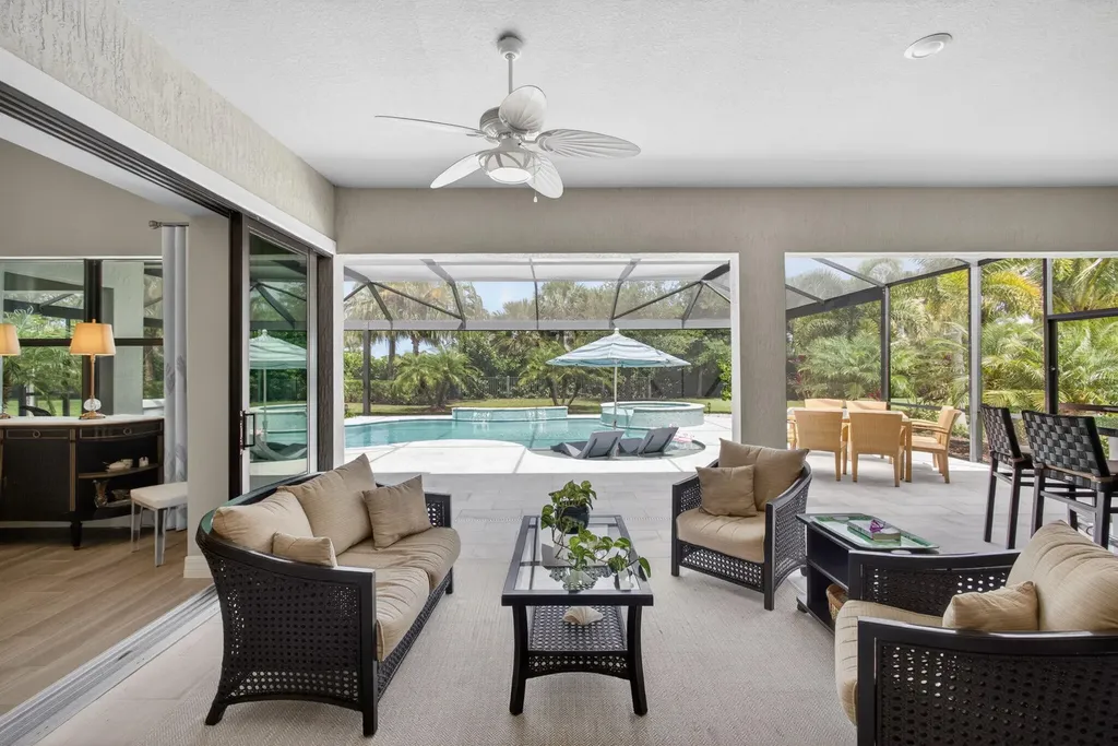 9206 Balsamo Drive Palm Beach Gardens FL 33412