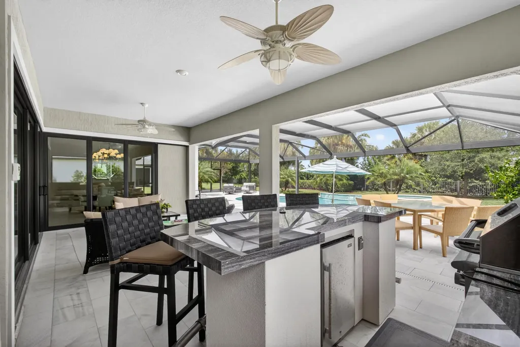 9206 Balsamo Drive Palm Beach Gardens FL 33412