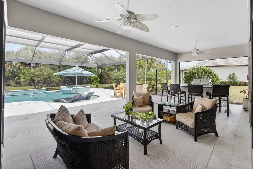 9206 Balsamo Drive Palm Beach Gardens FL 33412