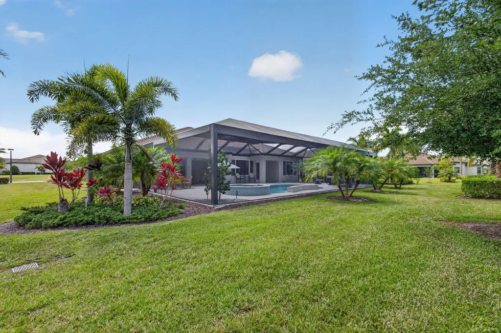 9206 Balsamo Drive Palm Beach Gardens FL 33412