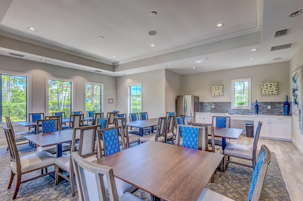 9206 Balsamo Drive Palm Beach Gardens FL 33412