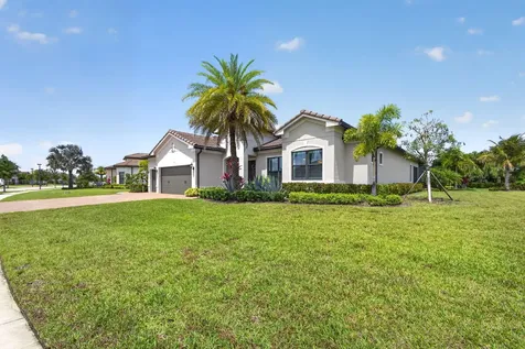 9206 Balsamo Drive Palm Beach Gardens FL 33412