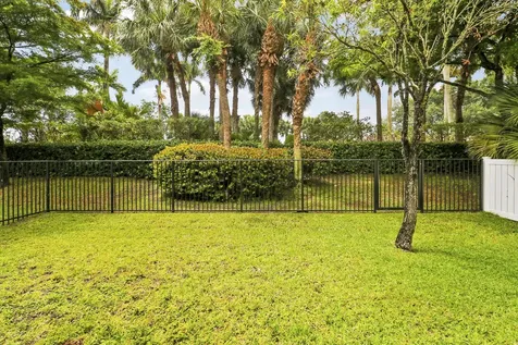5068 Northern Lights Drive Greenacres FL 33463