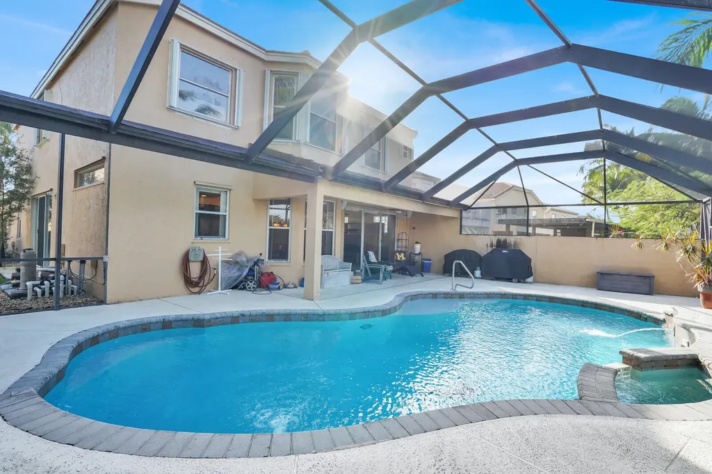 7541 Downwinds Lane Lake Worth FL 33467
