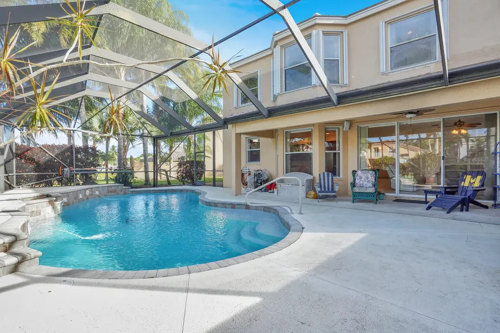 7541 Downwinds Lane Lake Worth FL 33467