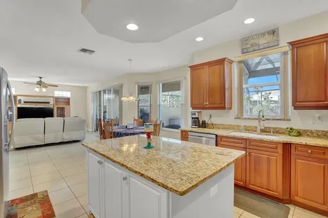 7541 Downwinds Lane Lake Worth FL 33467