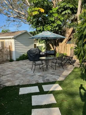 430 N L Street Lake Worth Beach FL 33460