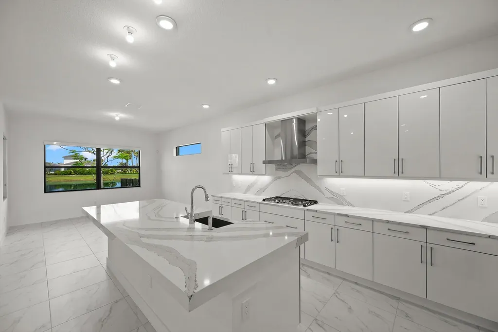 5209 Bahia Honda Lane Westlake FL 33470