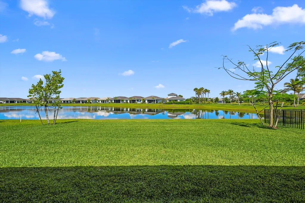 5209 Bahia Honda Lane Westlake FL 33470