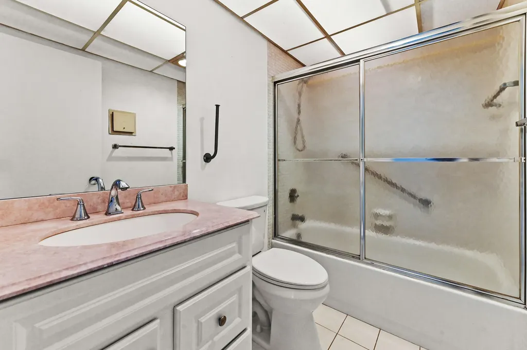 908 Normandy Delray Beach FL 33484
