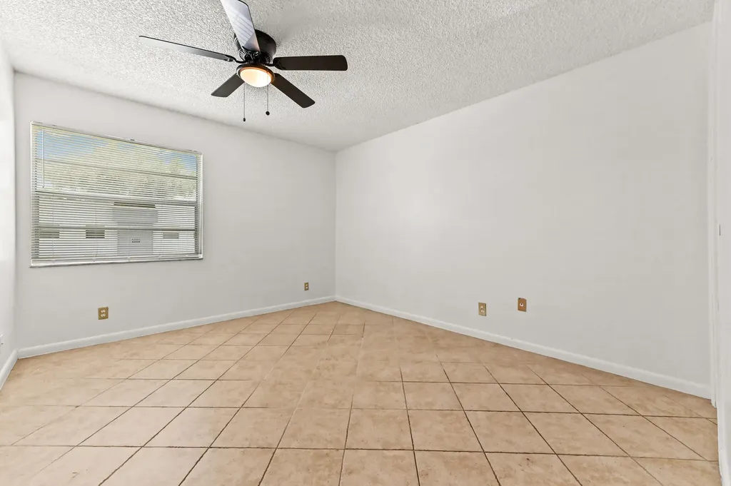 908 Normandy Delray Beach FL 33484