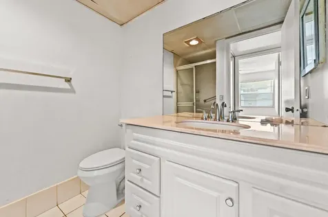 908 Normandy Delray Beach FL 33484