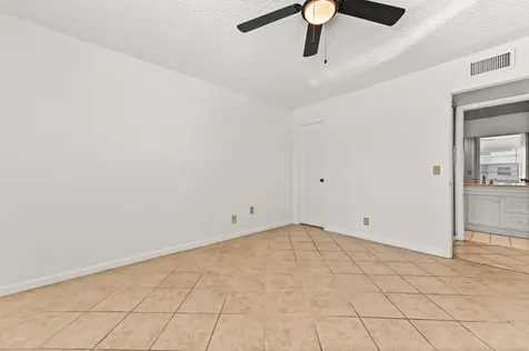 908 Normandy Delray Beach FL 33484