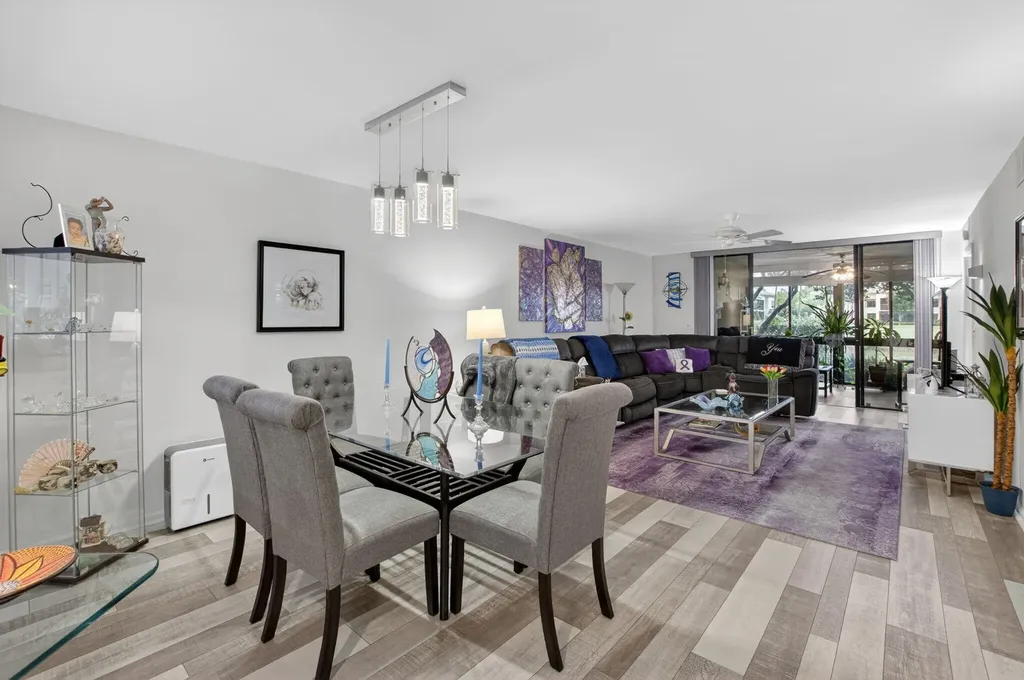 7254 Clunie Place Delray Beach FL 33446