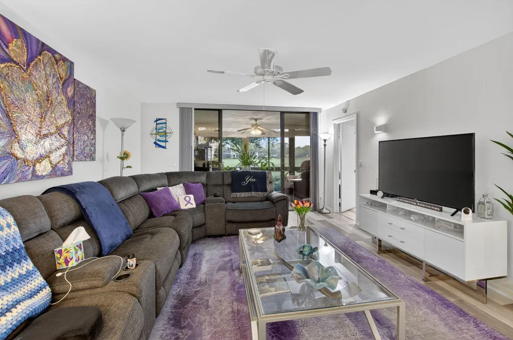 7254 Clunie Place Delray Beach FL 33446