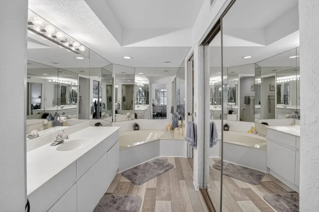 7254 Clunie Place Delray Beach FL 33446