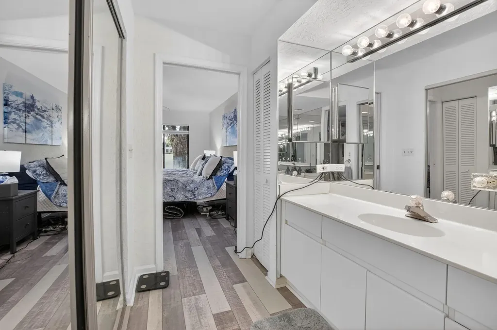 7254 Clunie Place Delray Beach FL 33446